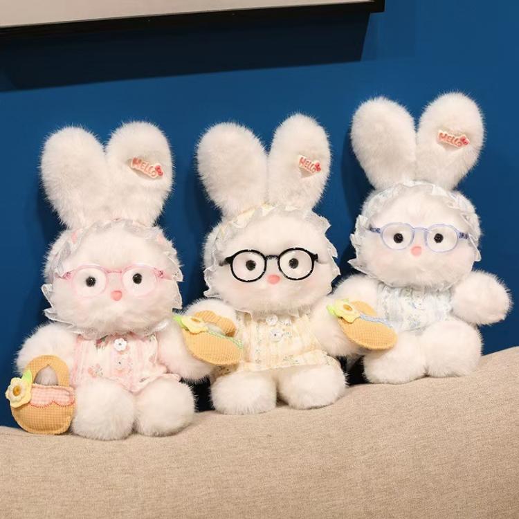 Coniglietto di peluche con gli occhiali