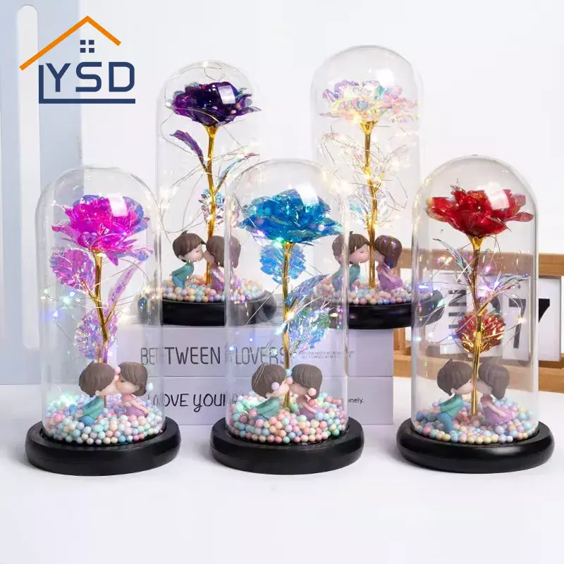 Fiori con cupola in vetro per San Valentino