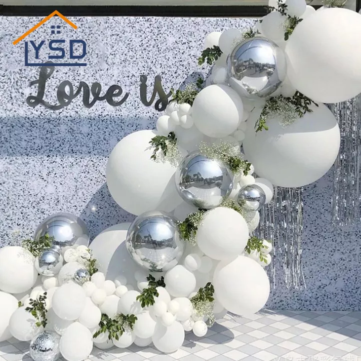 Set di palloncini in lattice bianco